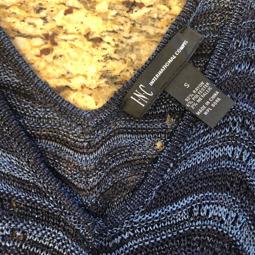Shirt - Picture 2 of 3
